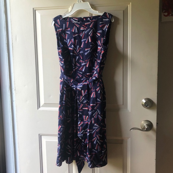 Anne Klein design abstract Sleeveless. Size 6 Dress. - Picture 2 of 12